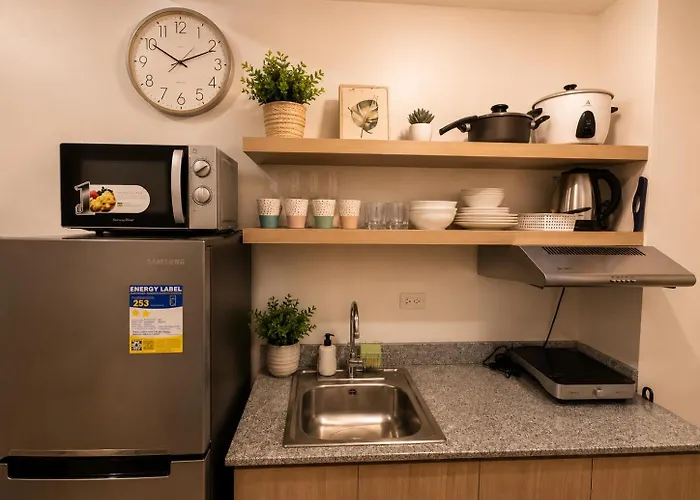 Stylish 1br @ Sm Southmall *